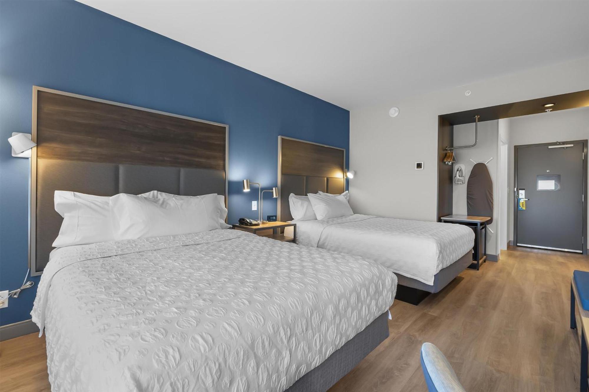Tru By Hilton Cape Girardeau Hotel Exterior photo